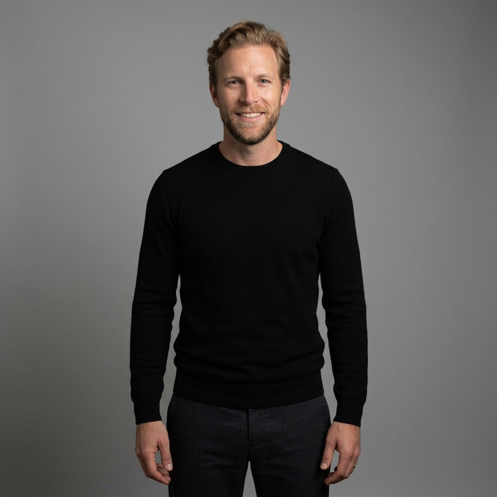 Neutral Mid-Grey Gradient Seamless · Black Sleeveless Shell / Simple Black Top headshot example